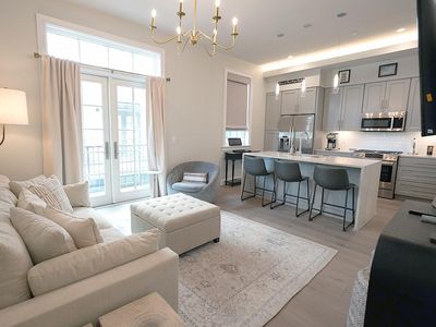 731 Saint Charles Ave #305, New Orleans, LA, 70130