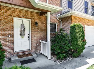 6 Palmetto Dr, Morgantown, WV 26508