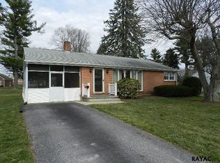 2429 Crystal Ln, York, PA