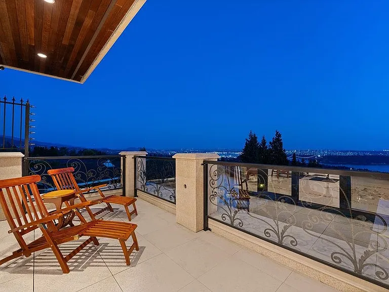 1327 Chartwell Dr — Photo 19
