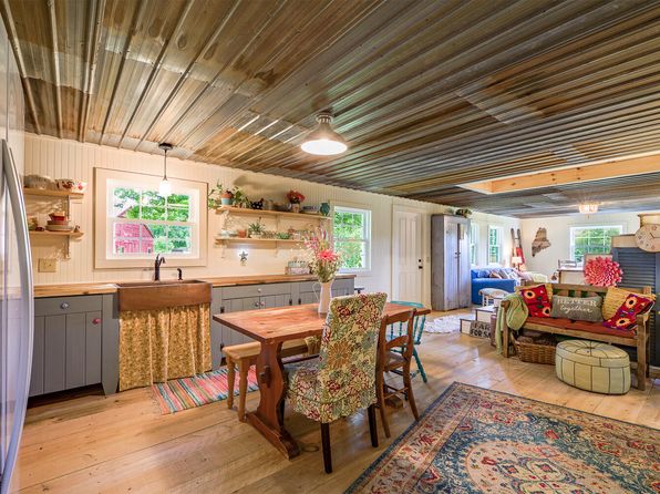 1260 Moosehead Trail, Jackson, ME 04921