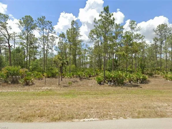 302/304 Woodburn DR, LEHIGH ACRES, FL 33972