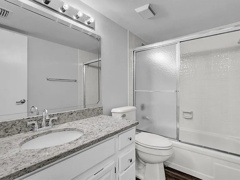 2150 Atlantic St #413 — Photo 15