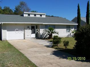 317 Austin Ave, Mary Esther, FL 32569