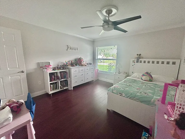 7851 NW 5th Pl — Photo 23