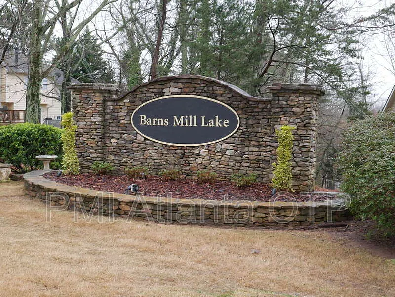 1782 Millview Dr