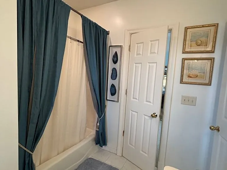 1005 Draketail Ln — Photo 10