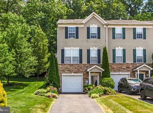 372 Bruaw Dr, York, PA 17406