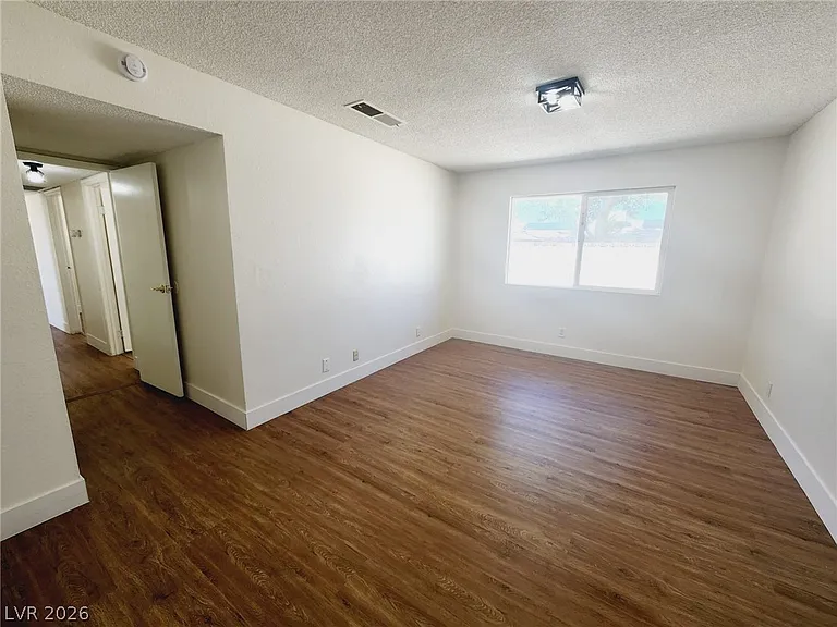 6232 Espinosa Ave — Photo 17