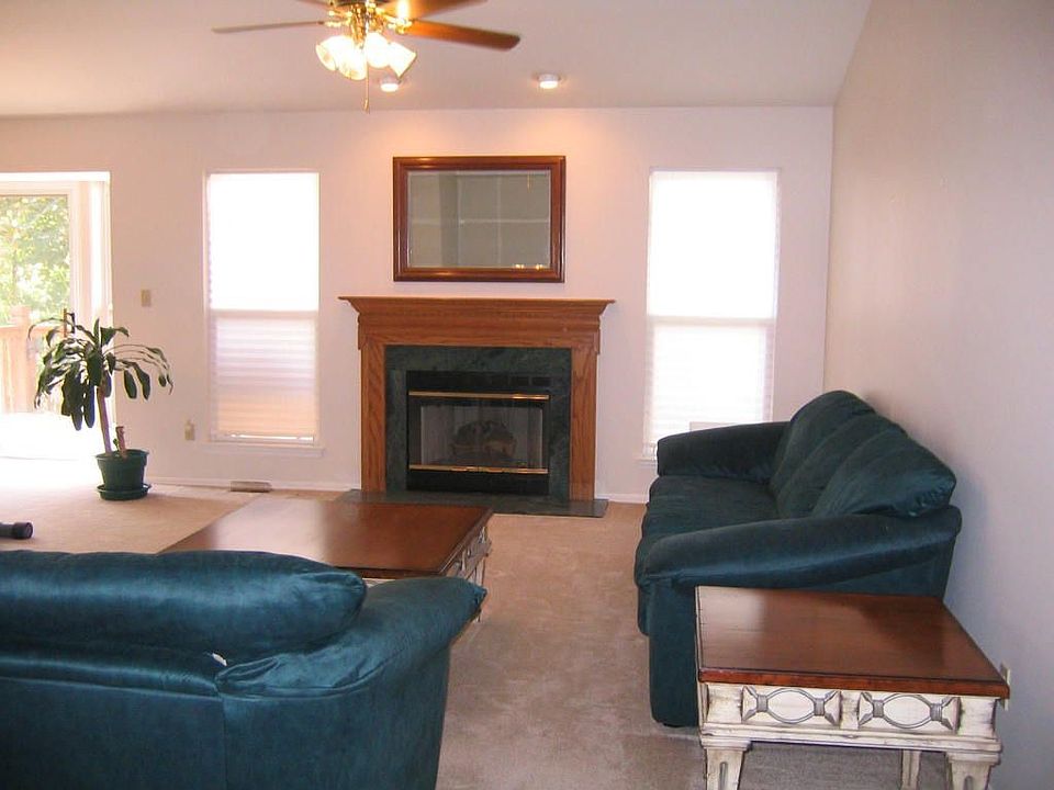 2nd image of 12120 Glenpark Dr