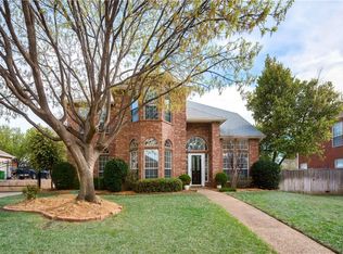 7604 Shadow Wood Dr, North Richland Hills, TX 76182