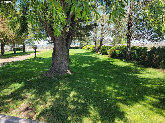2nd image of 57580 Fall Rd