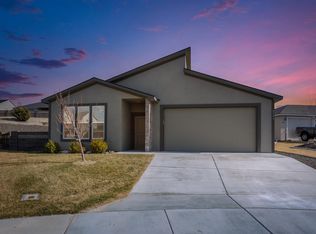 4951 Smitty Dr, Richland, WA