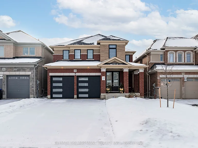 48 Sparrow Way — Photo 1
