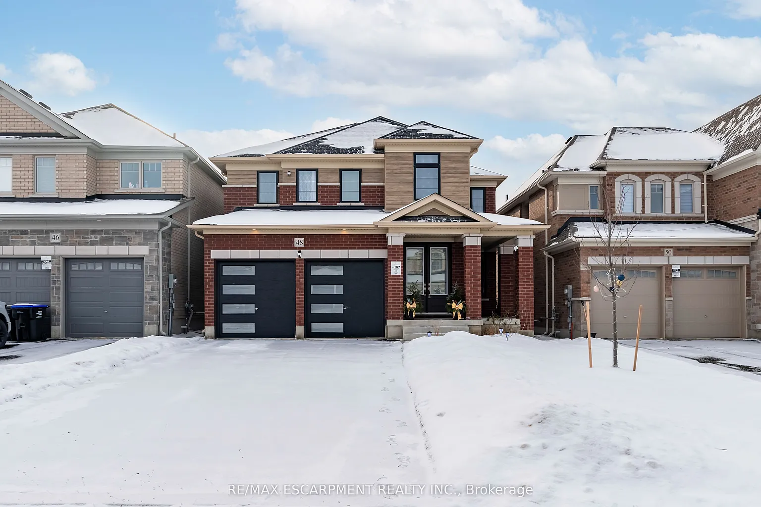 48 Sparrow Way photo 1