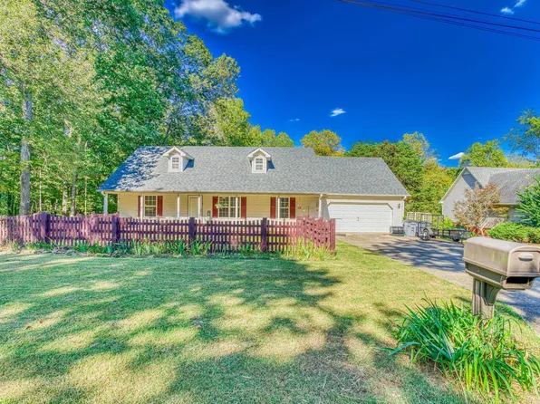 40 Fox Run Ct, Killen, AL 35645