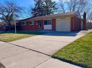 12012 Burtley Dr, Sterling Heights, MI 48313