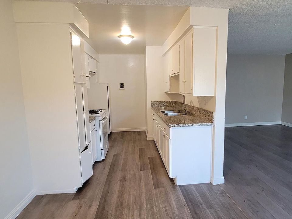 1st image of 8070 Langdon Ave #204