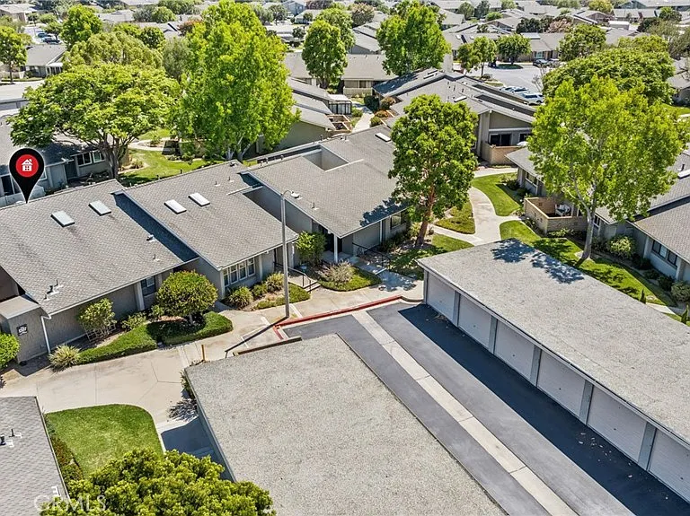 8933 Yolo Cir #1307A — Photo 58
