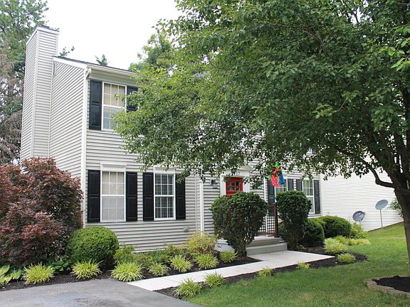 2nd image of 4717 Ivy Green Ct