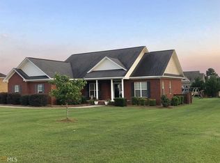 307 Eight Point Dr, Statesboro, GA 30461