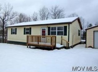 807 Nine Mile Rd, Saint Marys, WV 26170