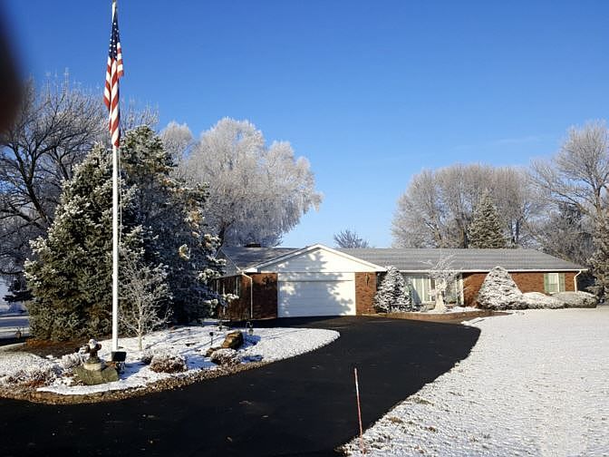 1st image of 2310 County Road 1800e