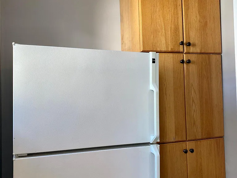 27 Florence St #2 — Photo 4
