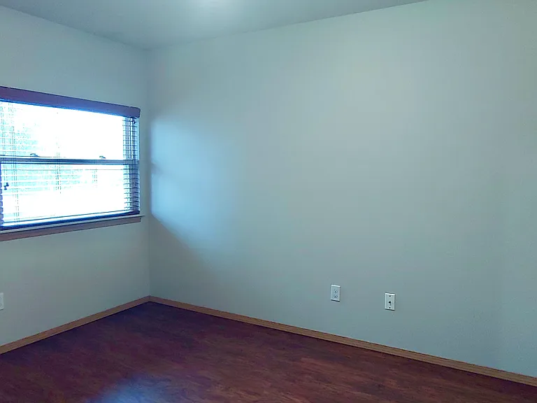 7118 51st Ave NE #6 — Photo 8