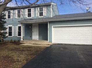 244 Deming Pl, Westmont, IL 60559