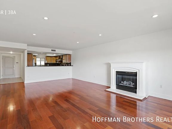 2nd image of 1448 Armacost Ave #105