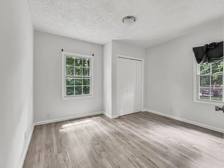 1010 Ridgecrest Dr — Photo 16