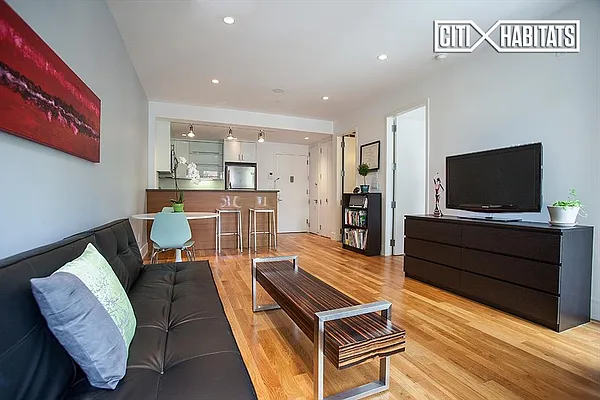 Sold by Citi Habitats | media 4