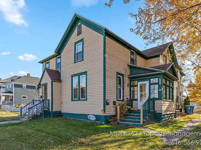 263 W Muskegon Ave #1 — Photo 23
