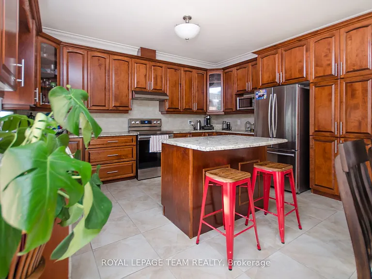 526 Hilson Ave #A — Photo 6
