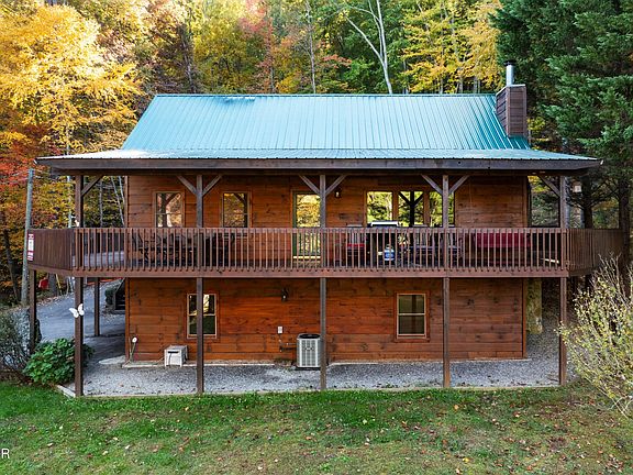 2nd image of 4094 Hickory Hollow Way
