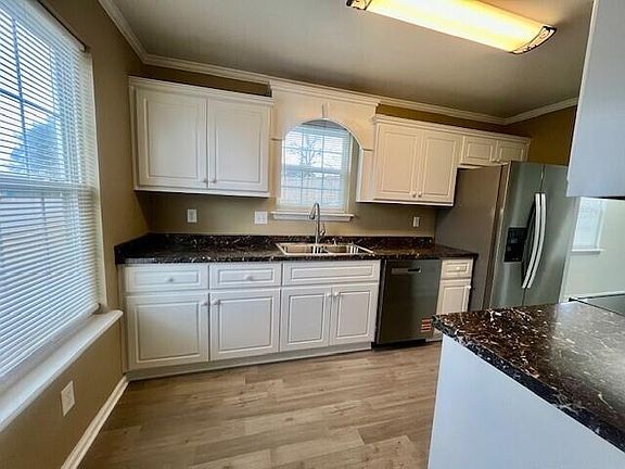 3rd image of 4469 Misty Cove Court