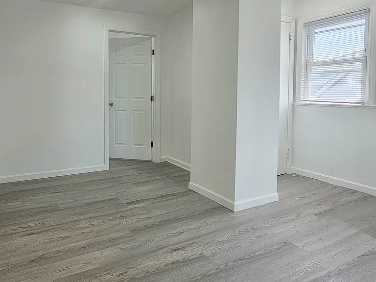41 Elmwood Ave #2 — Photo 6