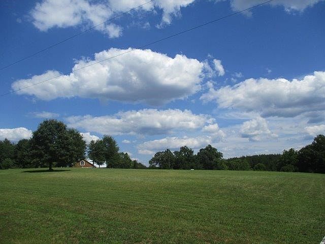 1st image of 62 Moorefield Ln