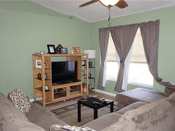 2nd image of 2378 NE 16th Ct