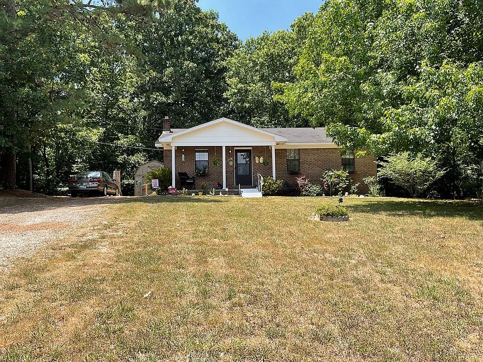1st image of 515 Arnold Dr