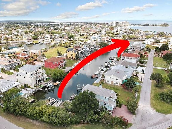 2nd image of 6526 Yvette Dr