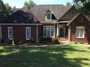 511 New Castle Ct NE, Concord, NC 28025