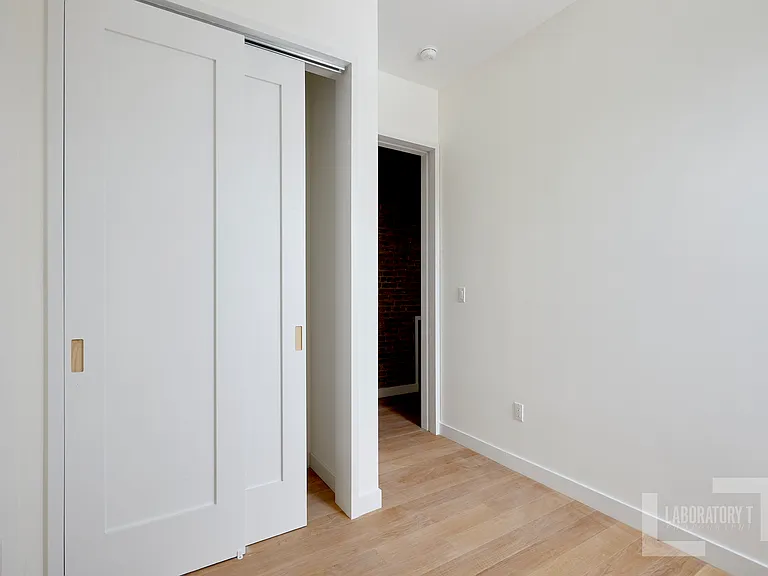 166 W 121st St #4B — Photo 7