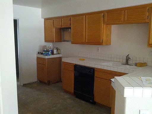 4th image of 517 S Glenhurst Dr