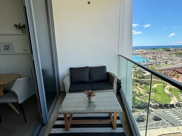1000 Auahi St, Honolulu, HI