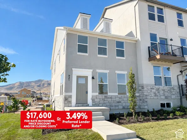 921 W Halvorsen Pkwy #221, Saratoga Springs, UT 84045