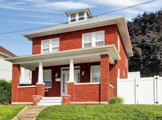 420 Maple St, Manchester, PA 17345