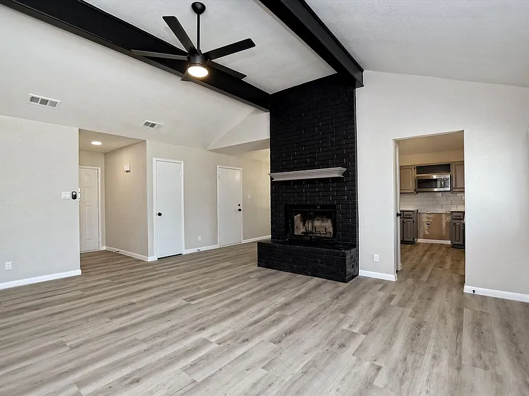 14407 Citron Cv — Photo 24