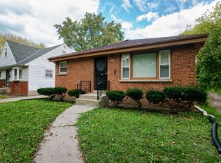 4560 N 49th St, Milwaukee, WI 53218